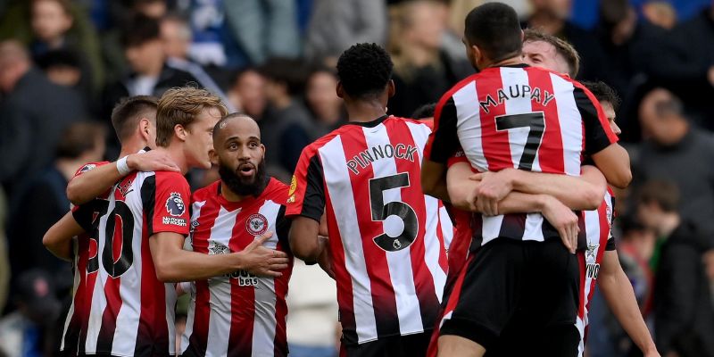 Thành tích bóng đá và hoạt động của Brentford