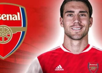 Arsenal – Tìm Kiếm Tiền Đạo Mới Để Khẳng Định Sức Mạnh